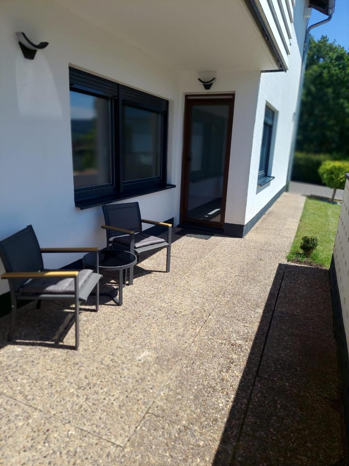Alaras Apartment Niederaula Exterior photo